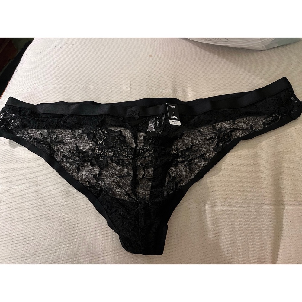 Torrid thong size 3 (NWT)